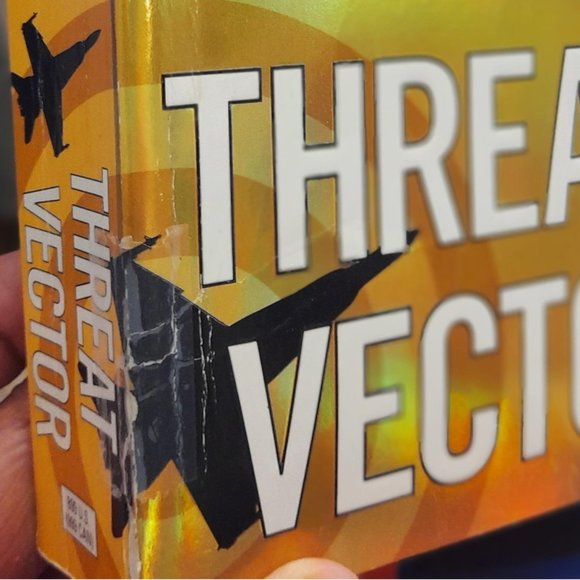 Set of 5 Tom Clancy Paperback Novels - Picture 10 of 11